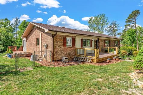 38 Chadwick Wade Drive Asheville NC 28804