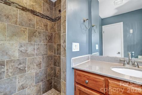 38 Chadwick Wade Drive Asheville NC 28804