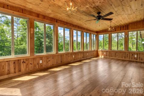 38 Chadwick Wade Drive Asheville NC 28804