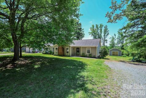 2209 Waverly Drive Monroe NC 28112
