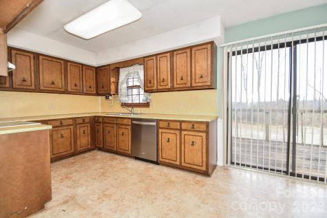 2209 Waverly Drive Monroe NC 28112