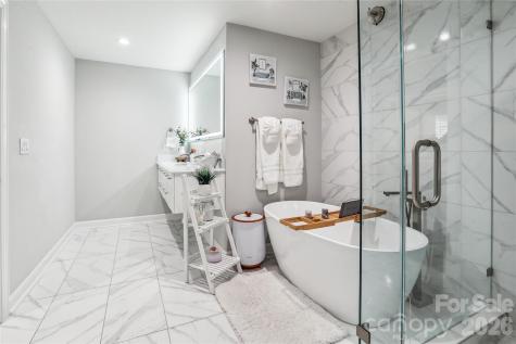 8104 Stem Court Charlotte NC 28227