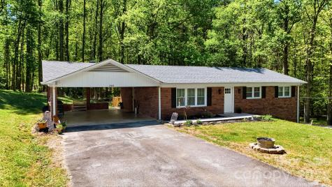 3441 Spencer Heights Place Lenoir NC 28645