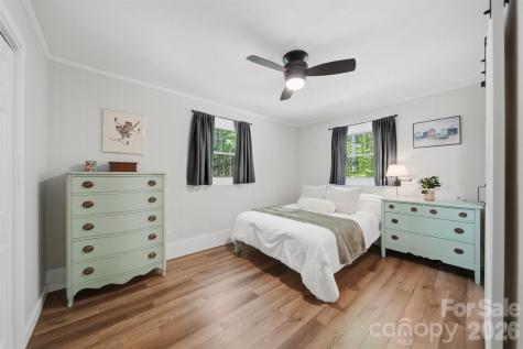3441 Spencer Heights Place Lenoir NC 28645