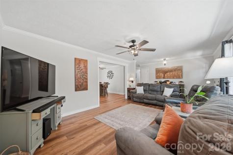 3441 Spencer Heights Place Lenoir NC 28645