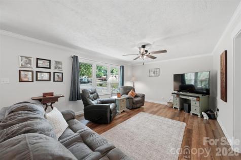 3441 Spencer Heights Place Lenoir NC 28645