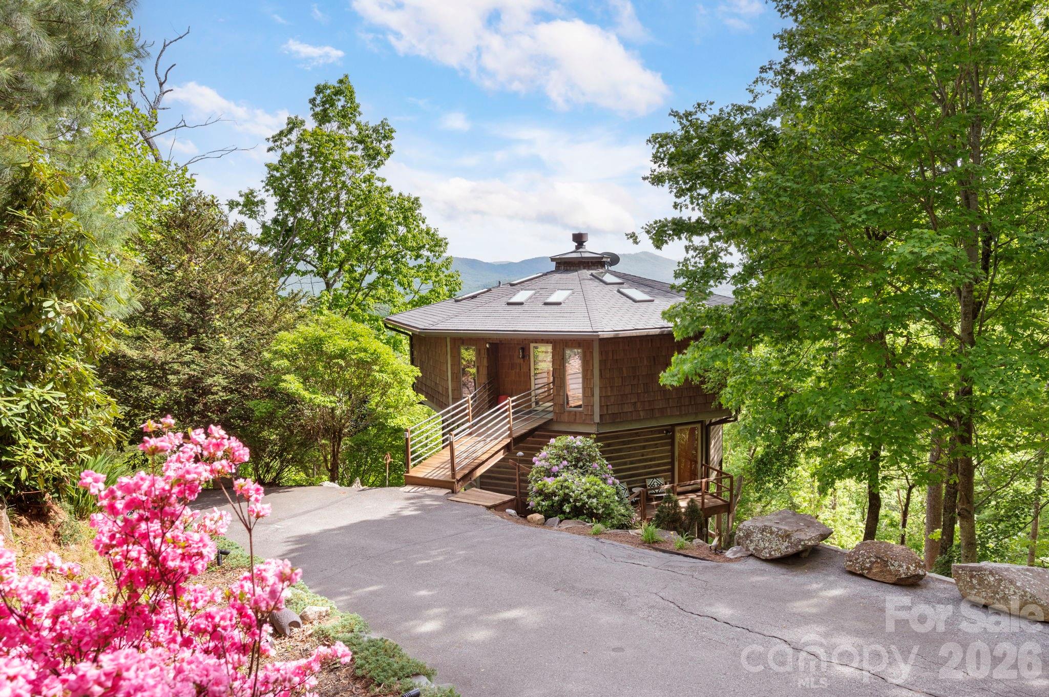 106 Windy Gap Road Asheville NC 28804