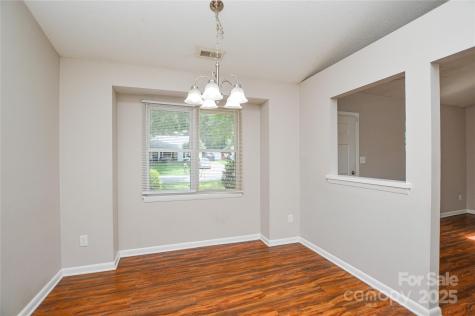 5424 Amado Street Charlotte NC 28215