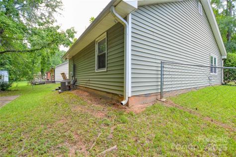 5424 Amado Street Charlotte NC 28215