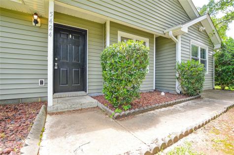 5424 Amado Street Charlotte NC 28215
