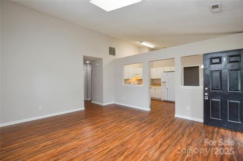 5424 Amado Street Charlotte NC 28215