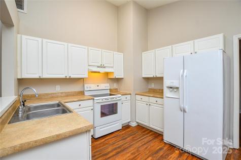 5424 Amado Street Charlotte NC 28215