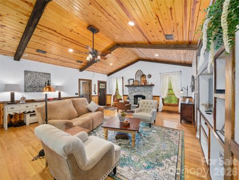101 Waterwheel Drive Green Mountain NC 28740