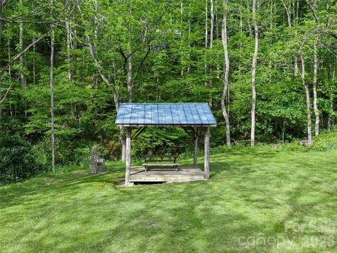 101 Waterwheel Drive Green Mountain NC 28740