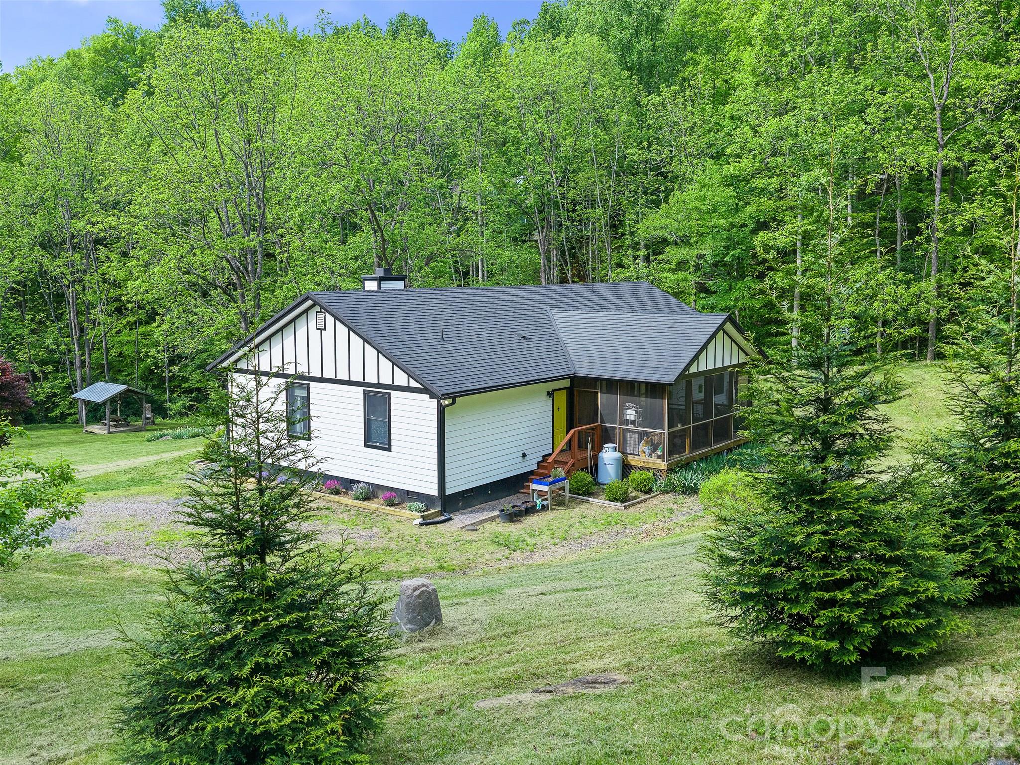 101 Waterwheel Drive Green Mountain NC 28740