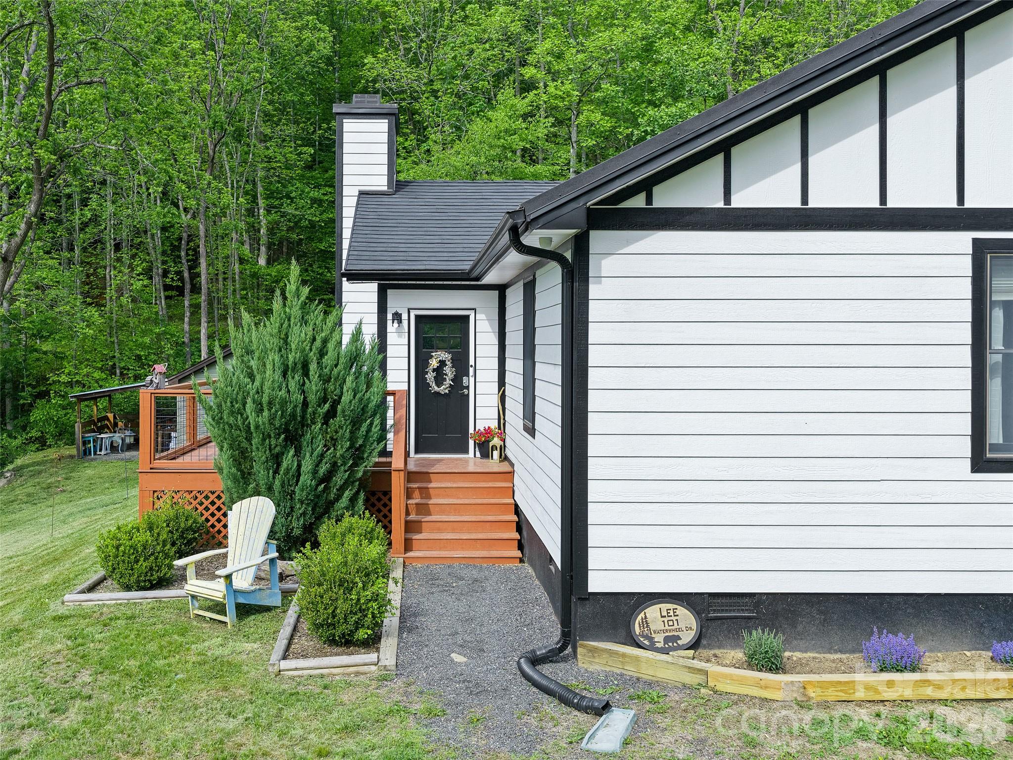 101 Waterwheel Drive Green Mountain NC 28740
