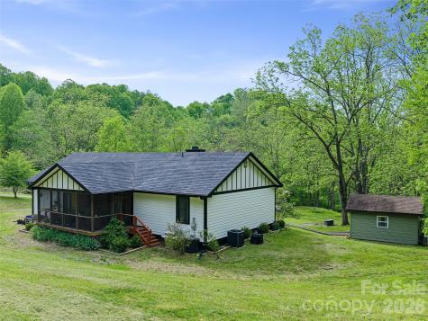 101 Waterwheel Drive Green Mountain NC 28740