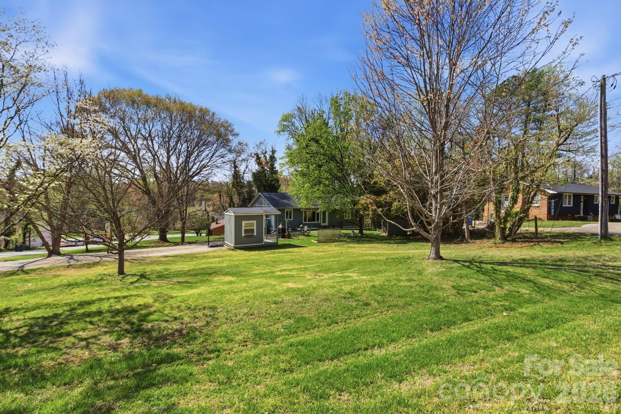 120 42nd Avenue Circle NE Hickory NC 28601