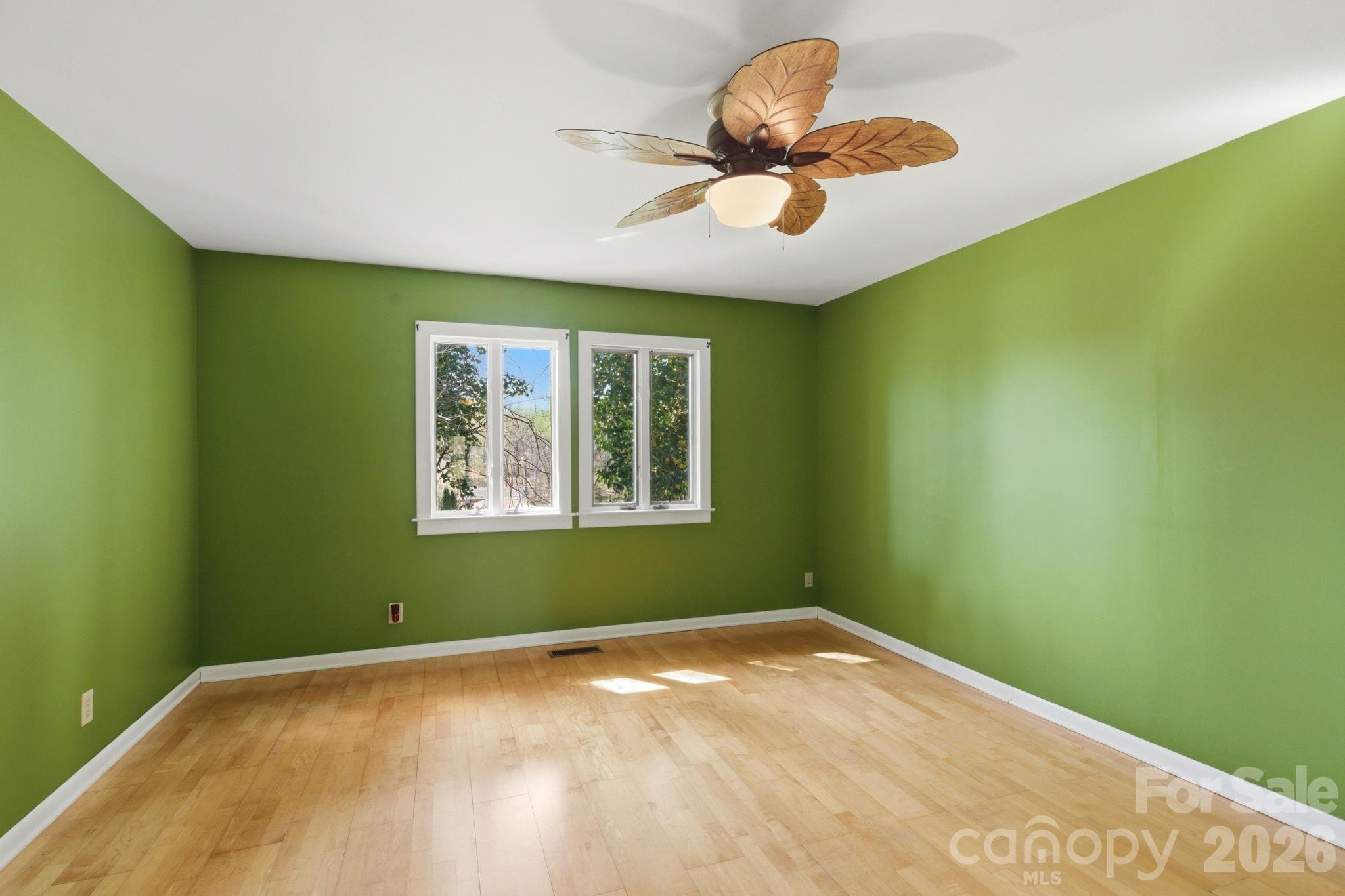 120 42nd Avenue Circle NE Hickory NC 28601