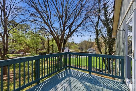 120 42nd Avenue Circle NE Hickory NC 28601