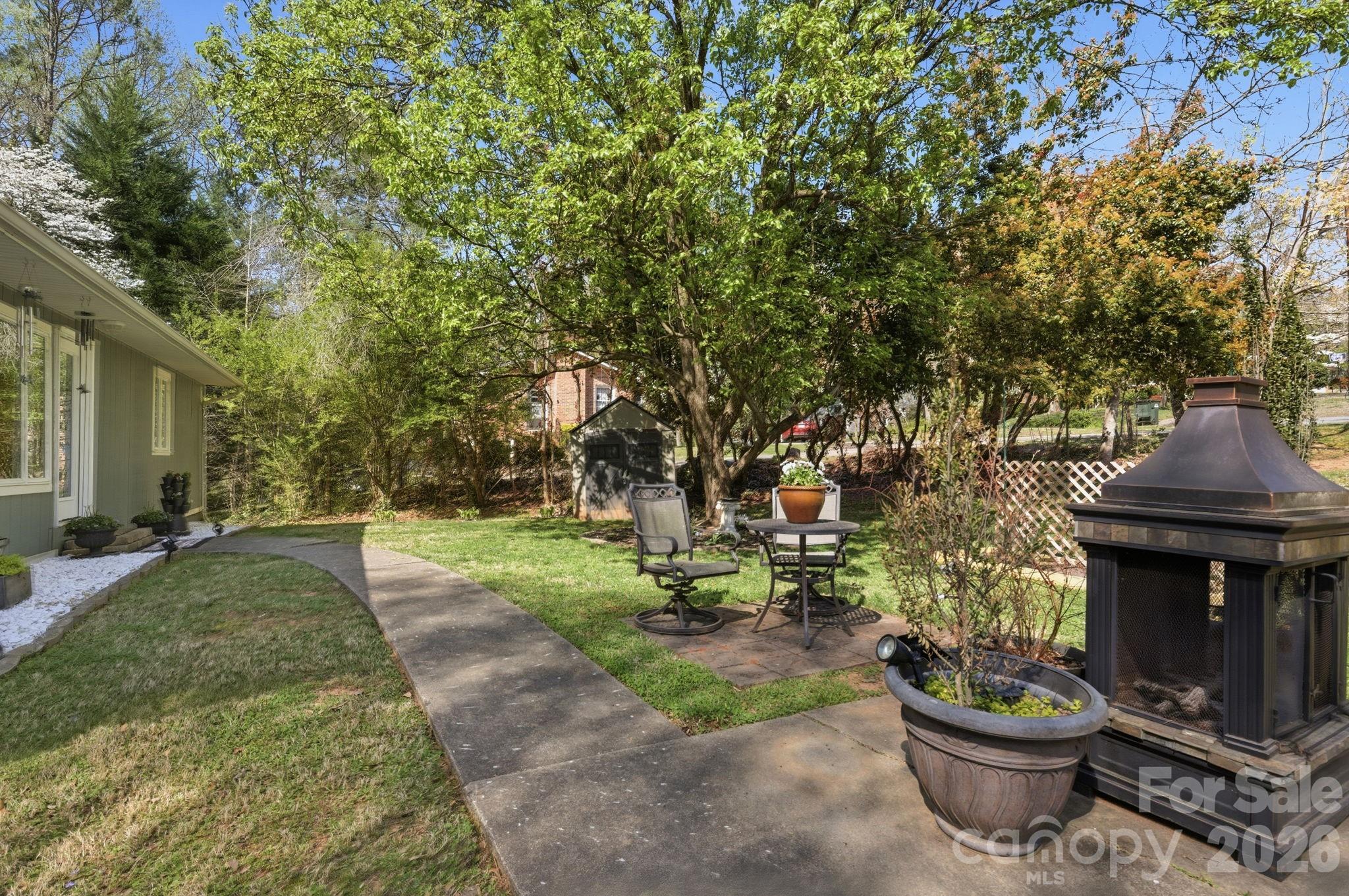 120 42nd Avenue Circle NE Hickory NC 28601