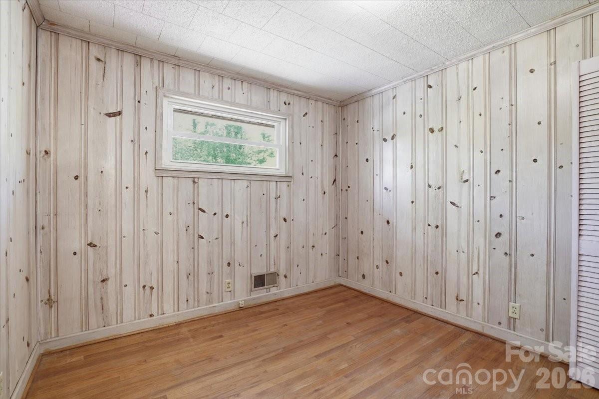 160 Denton Street Columbus NC 28722