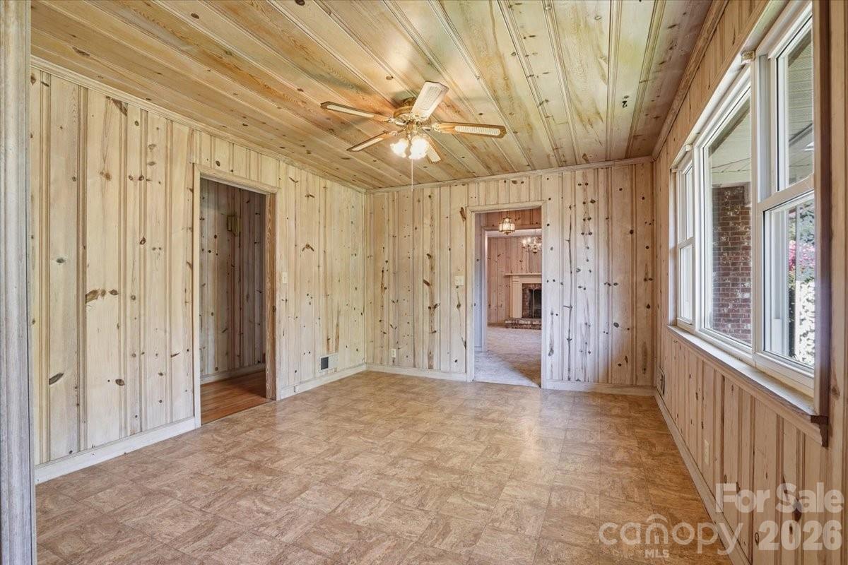 160 Denton Street Columbus NC 28722
