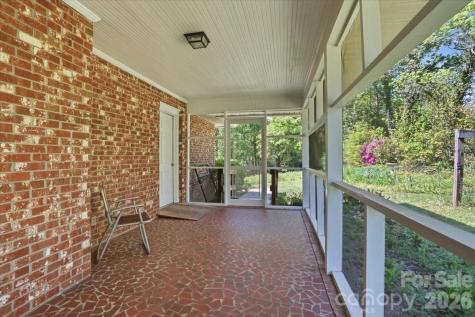 160 Denton Street Columbus NC 28722