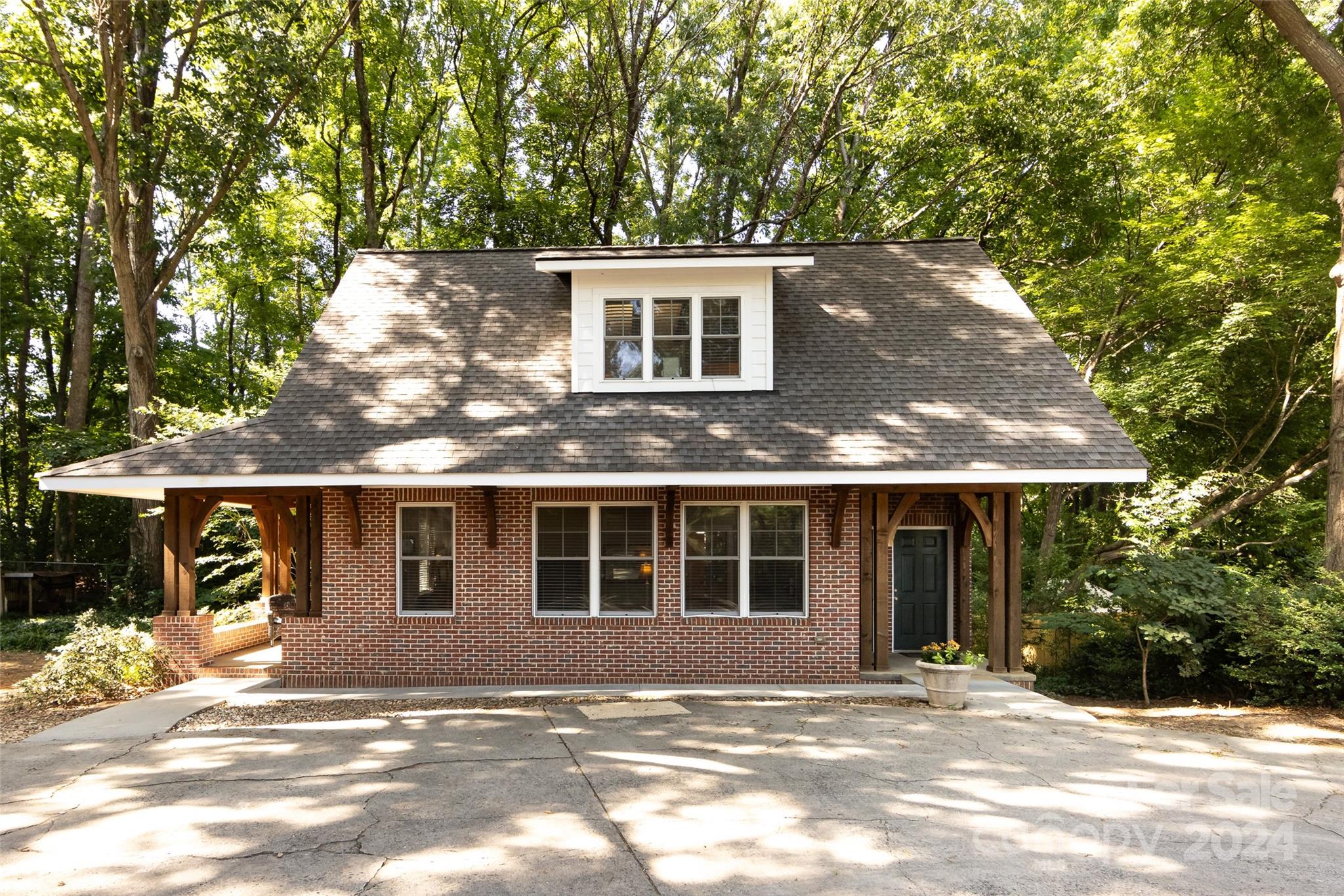 439 Boyce Road Charlotte NC 28211