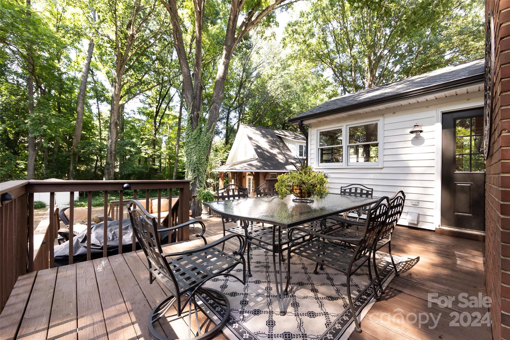 439 Boyce Road Charlotte NC 28211