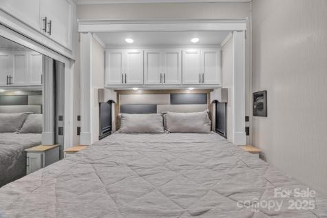 177 Finch Way West Jefferson NC 28694