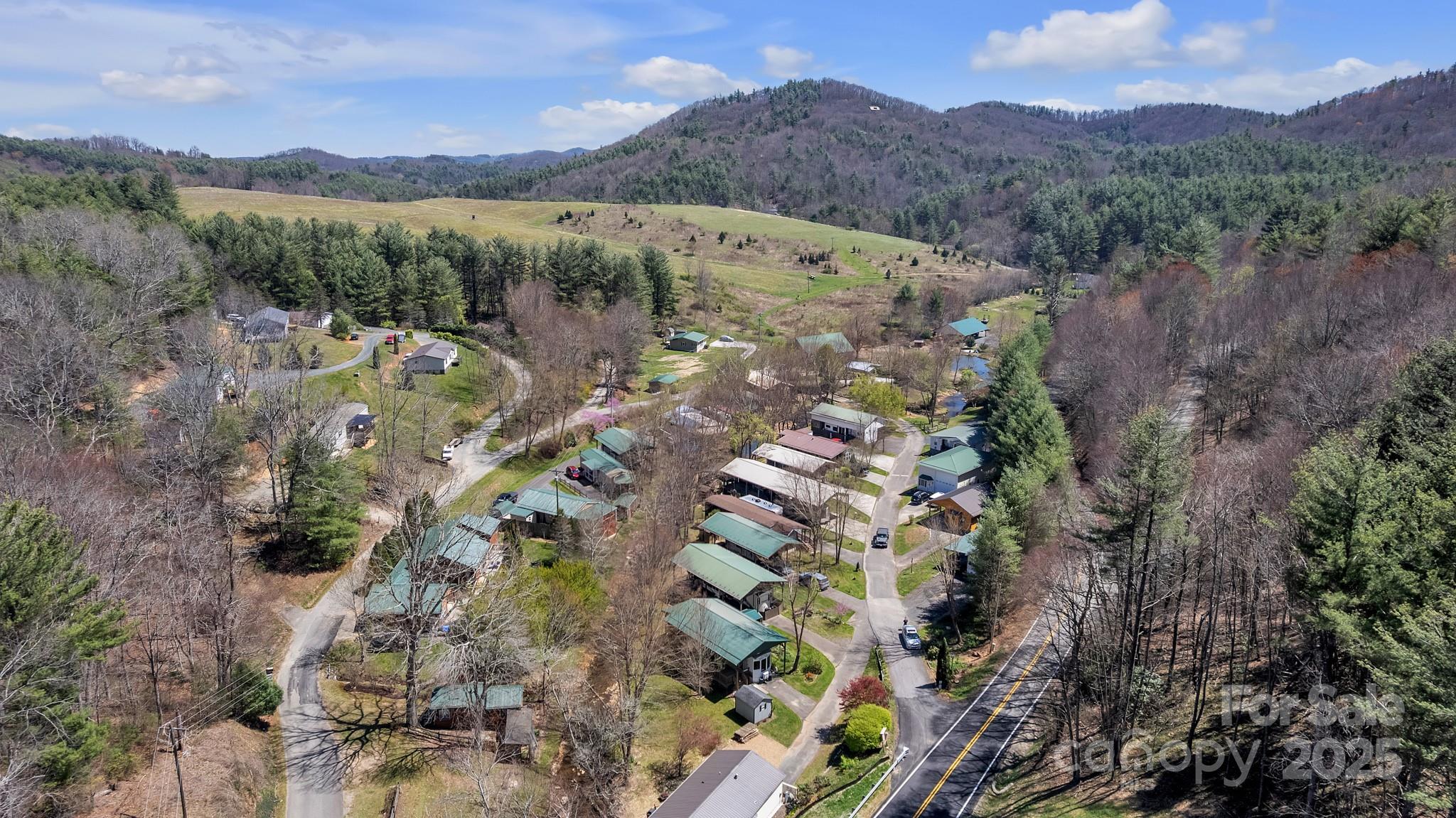 177 Finch Way West Jefferson NC 28694