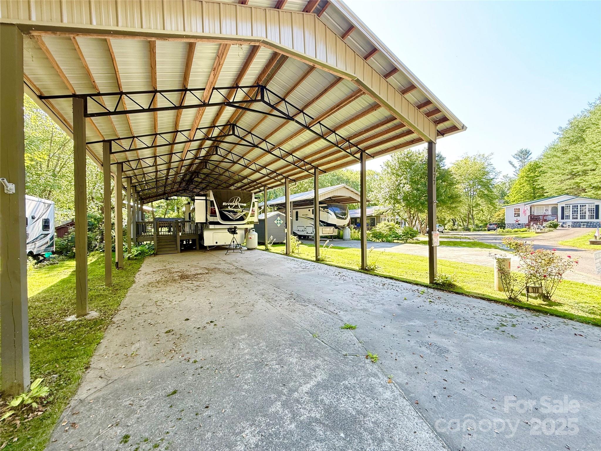 177 Finch Way West Jefferson NC 28694