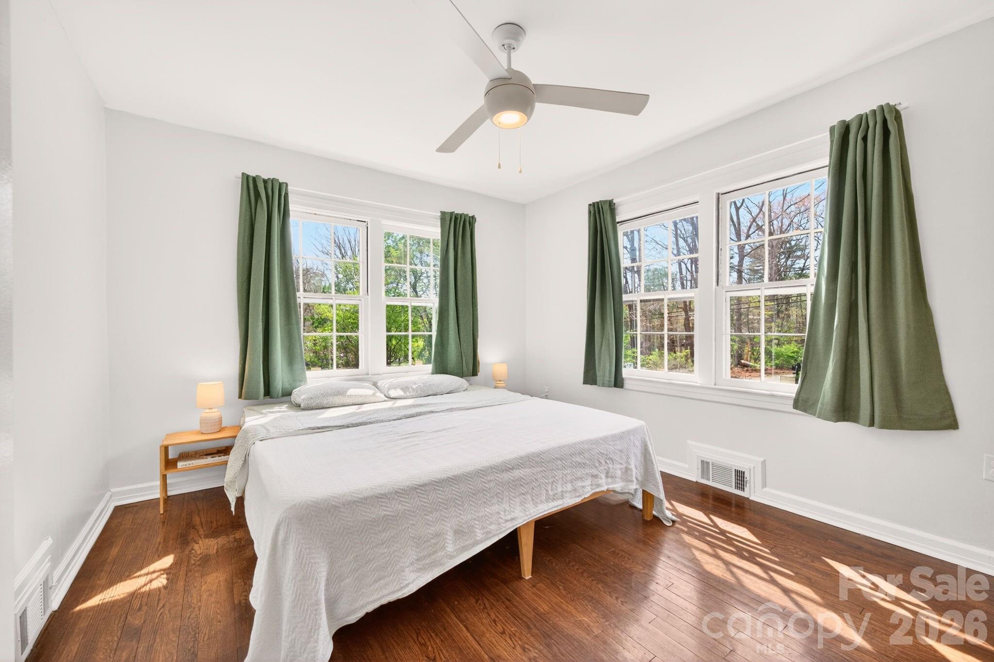 318 Stonewall Avenue Swannanoa NC 28778