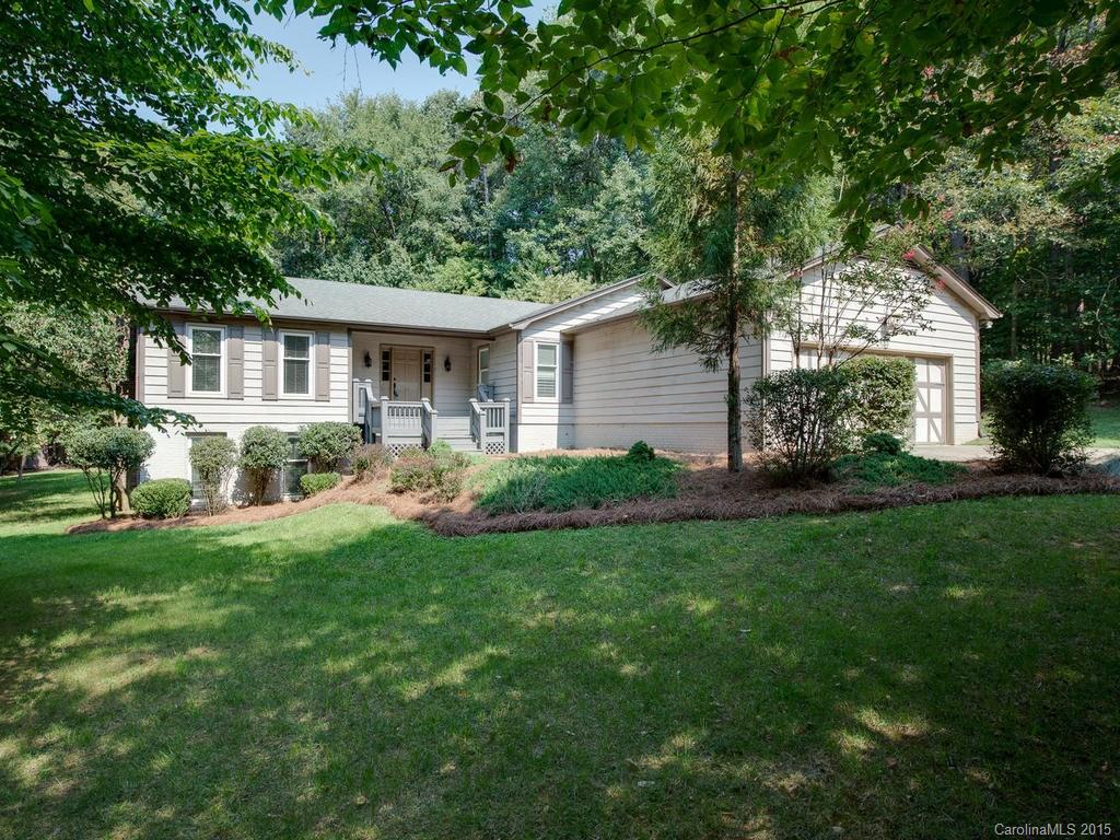 5823 Camelot Drive Charlotte NC 28270