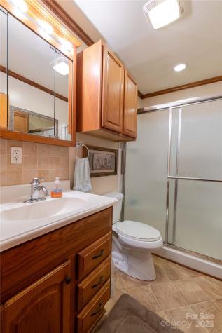 40 Double Island Road Burnsville NC 28714