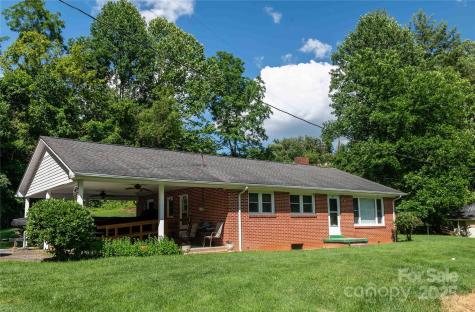 40 Double Island Road Burnsville NC 28714