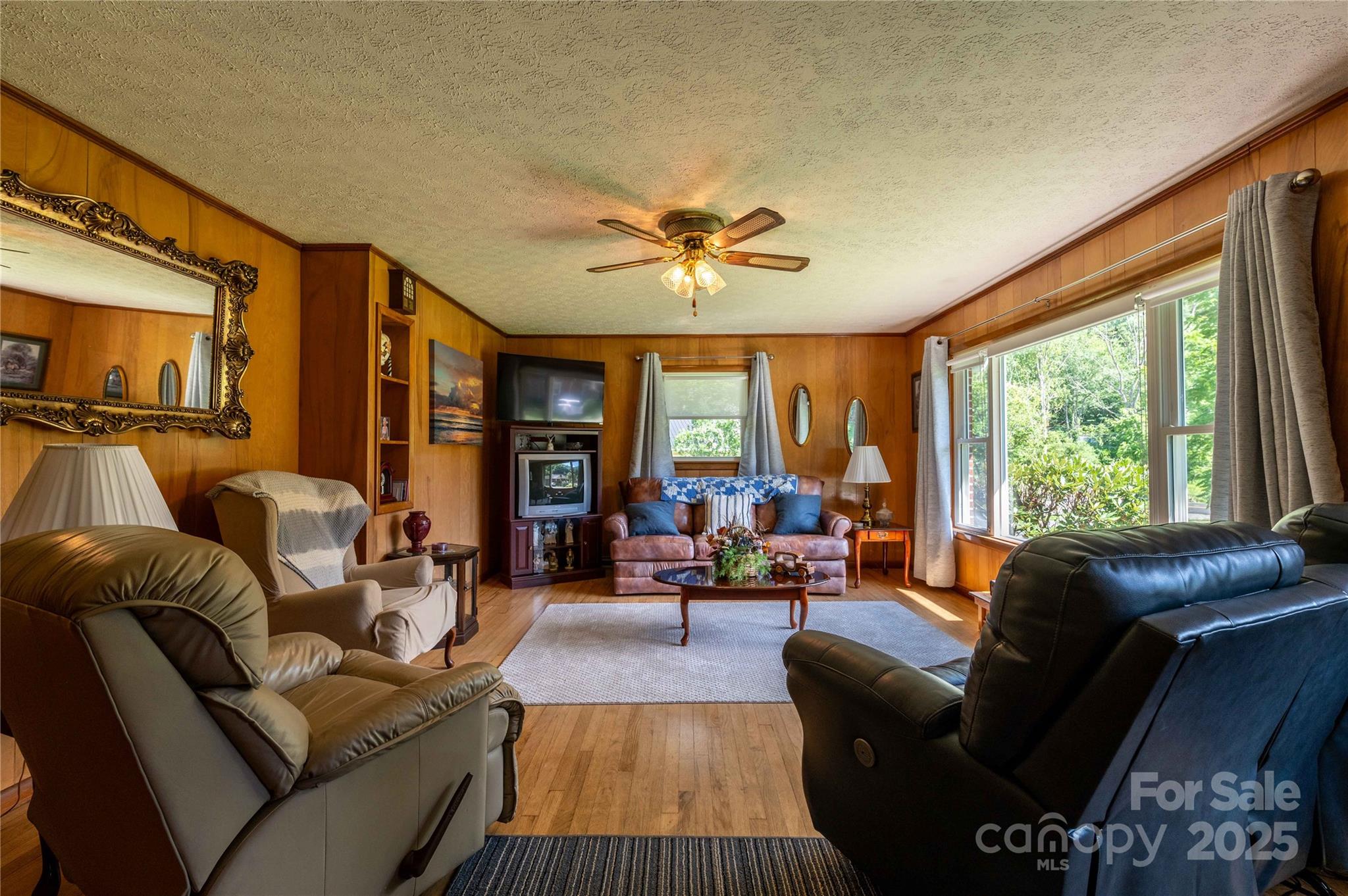 40 Double Island Road Burnsville NC 28714
