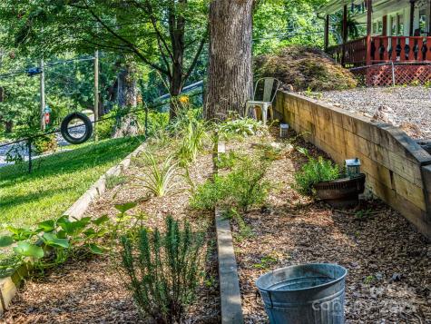 44 Broadview Avenue Asheville NC 28803