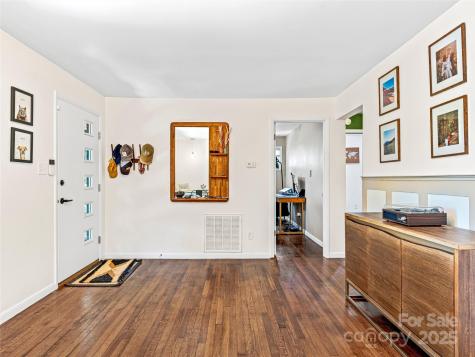 44 Broadview Avenue Asheville NC 28803