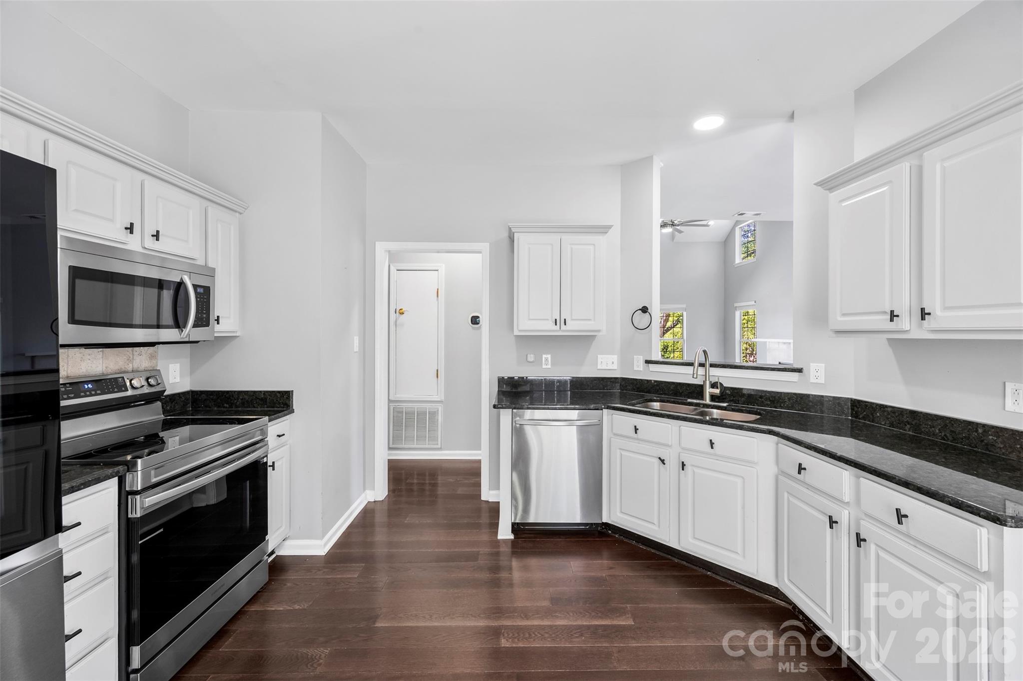 10449 Quiet Bay Court Charlotte NC 28278