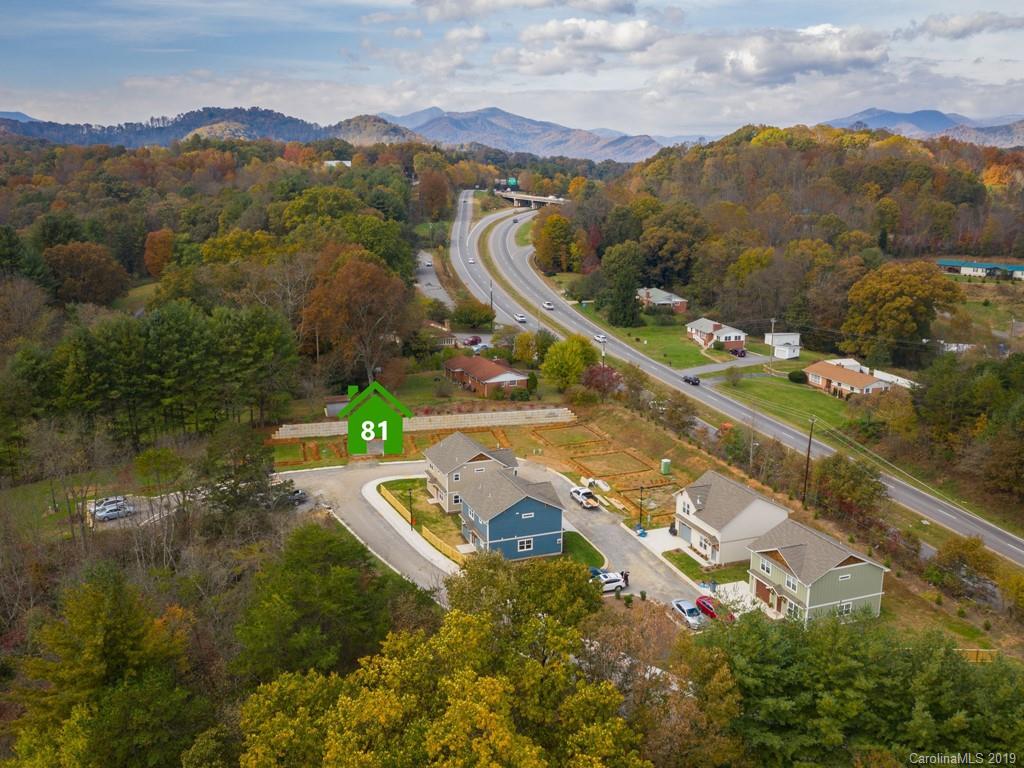 81 Towne Place Clyde NC 28721