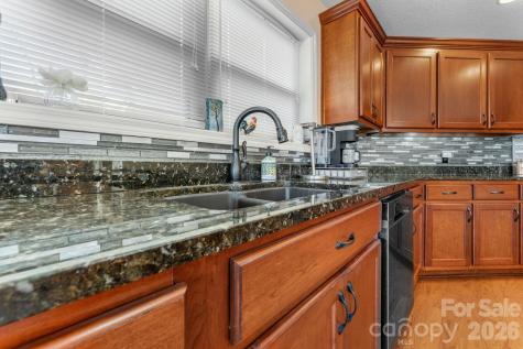 790 Moonlight Trail Bryson City NC 28713