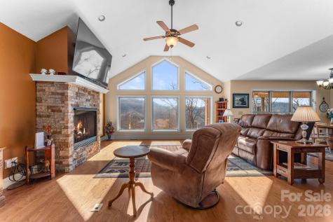 790 Moonlight Trail Bryson City NC 28713