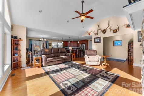 790 Moonlight Trail Bryson City NC 28713