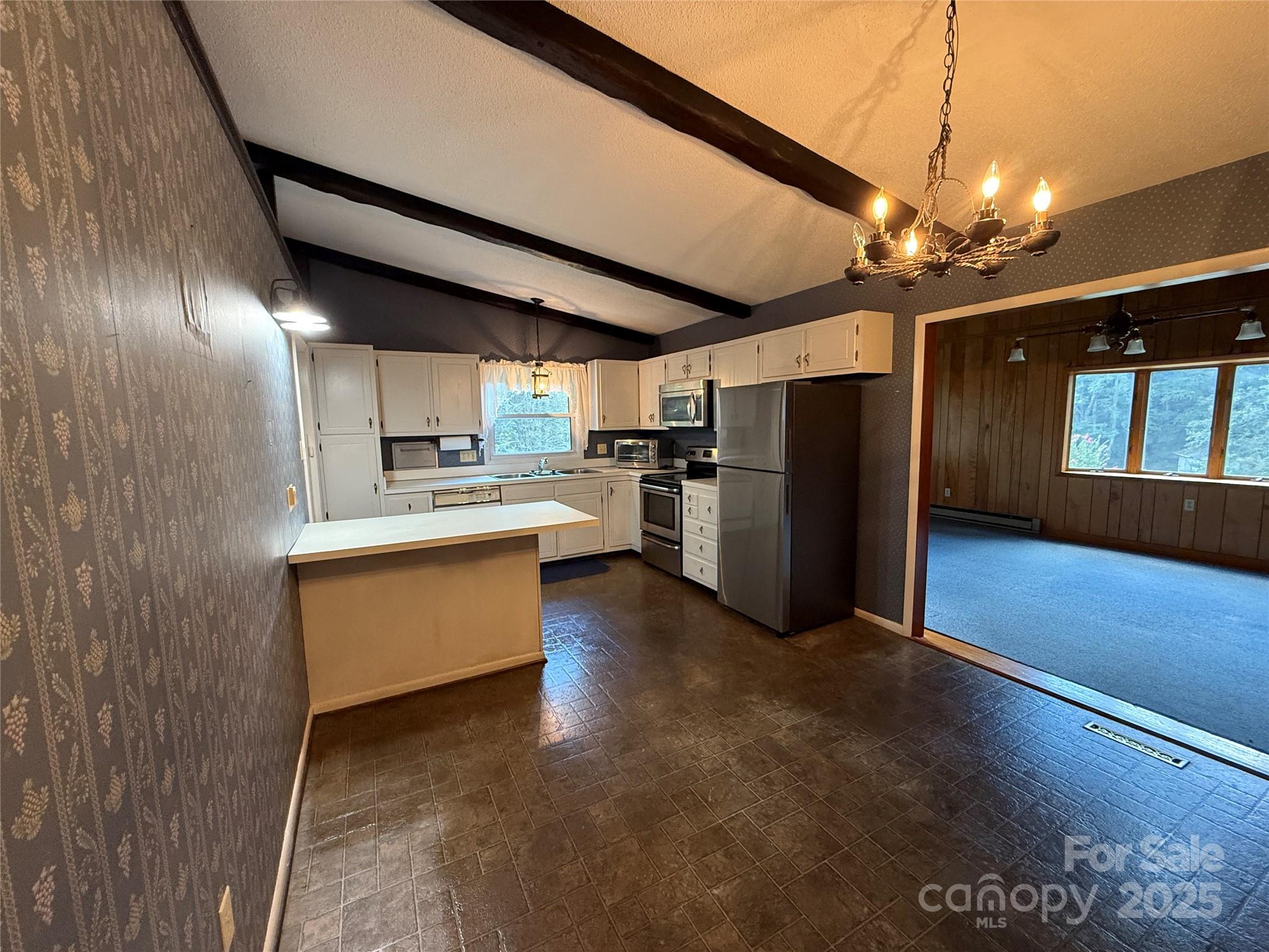 516 Averys Creek Road Arden NC 28704