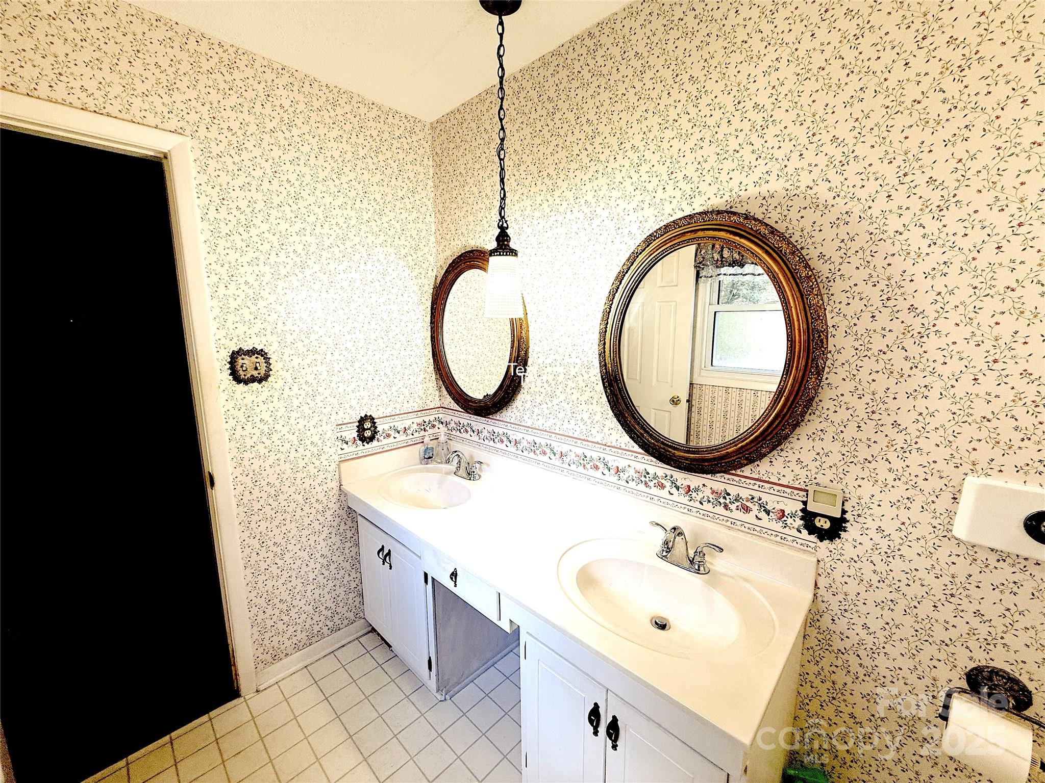 516 Averys Creek Road Arden NC 28704