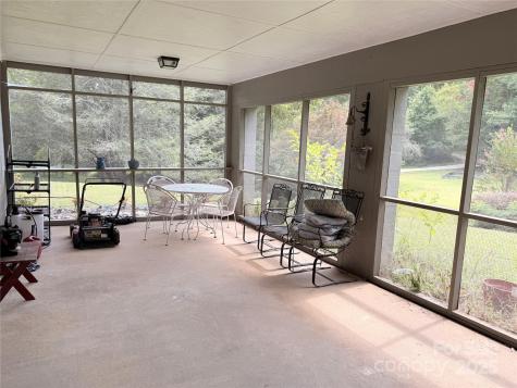 516 Averys Creek Road Arden NC 28704