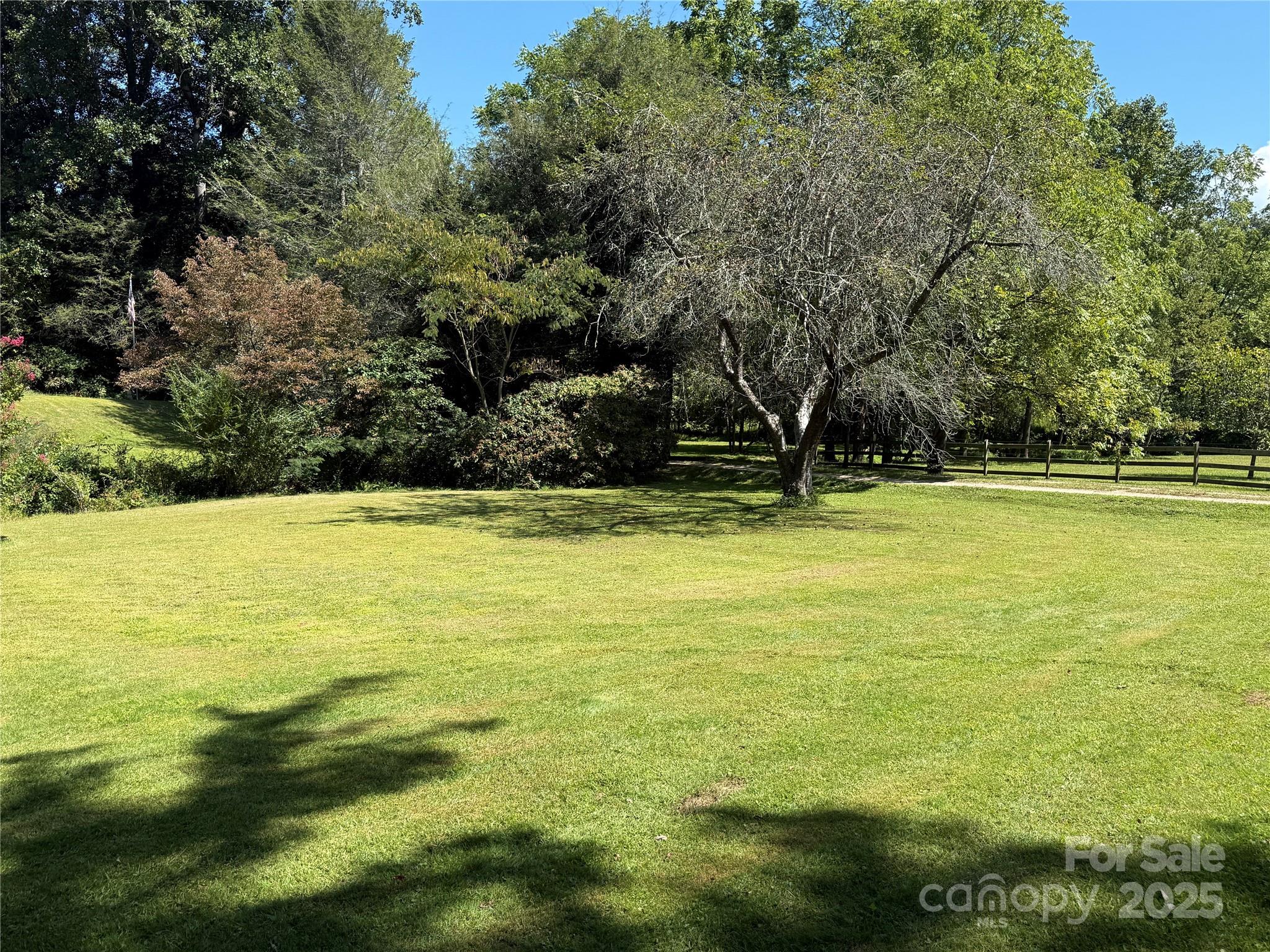 516 Averys Creek Road Arden NC 28704