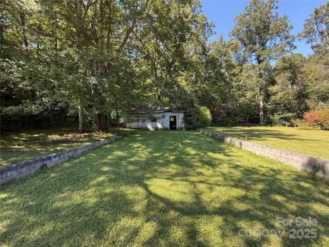 516 Averys Creek Road Arden NC 28704